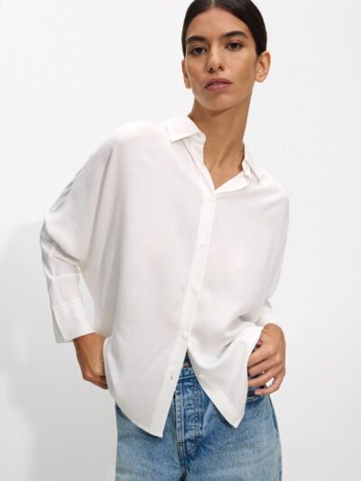 Classic Long-Sleeve Shirt in Crisp White
