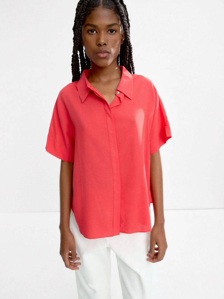 Relaxed Short-Sleeve Shirt in Coral Hue